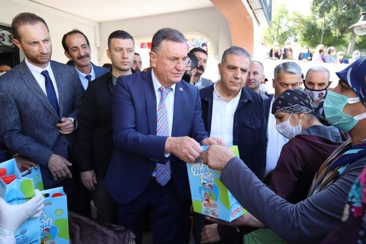 HBB’DEN ÇOCUKLARA HALK SÜT HBB’NİN ÜCRETSİZ SÜT DAĞITIMI BAŞLADI 