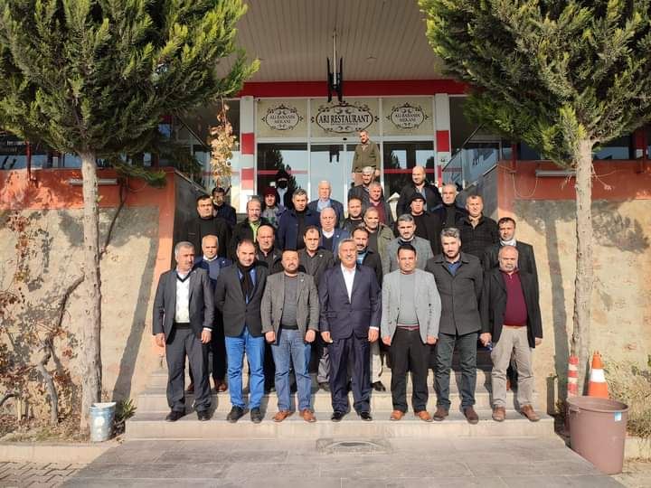 BAŞKAN KARATAŞ, 2022 YILI PLANLAMASINI MUHTARLARLA YAPTI