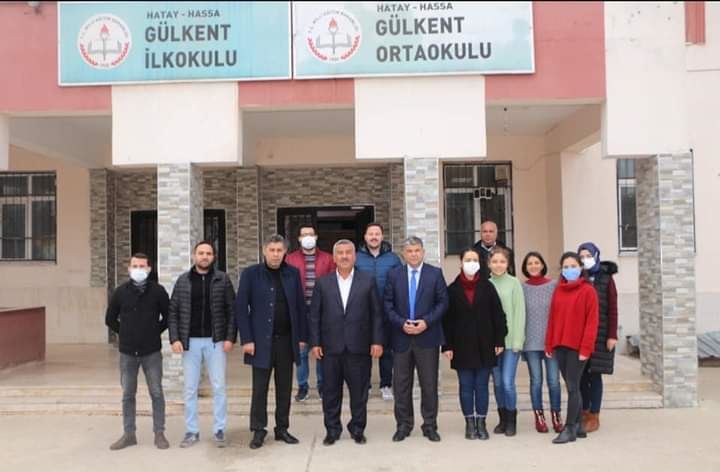Başkan Karataş, Güllent okullarını ziyaret etti